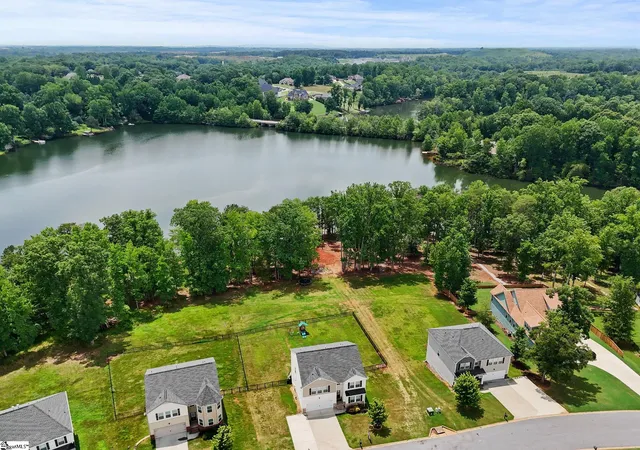 Photo 1 of Single family home for sale at 202 Rushing Waters Dr, Inman, SC 29349 | MLS# 1585791 | Listing updated on 2026-09-16