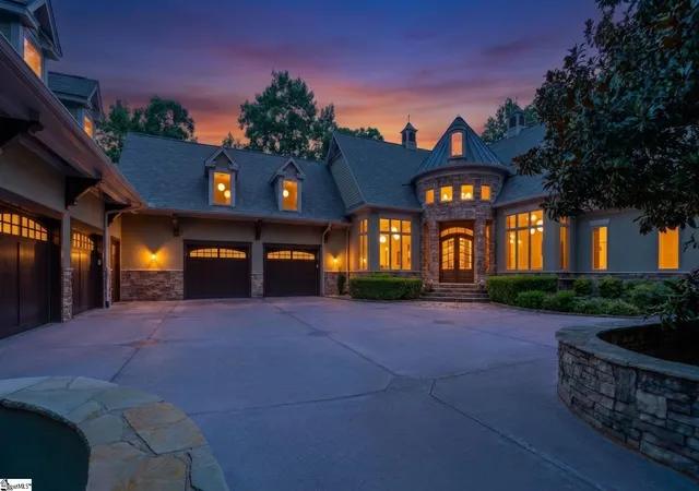 Photo 1 of Single family home for sale at 505 Woodlake Wy, Travelers Rest, SC 29690 | MLS# 1598700 | Listing updated on 2026-08-10