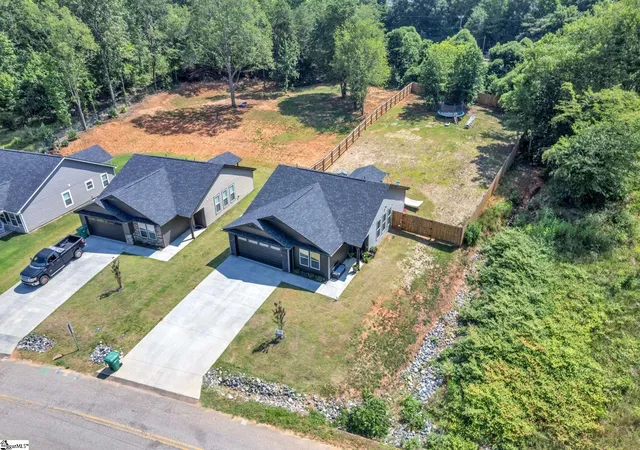 Homes for sale in Chesnee, SC | 273 Lexington St, Chesnee, SC 29323 | MLS# 1596659