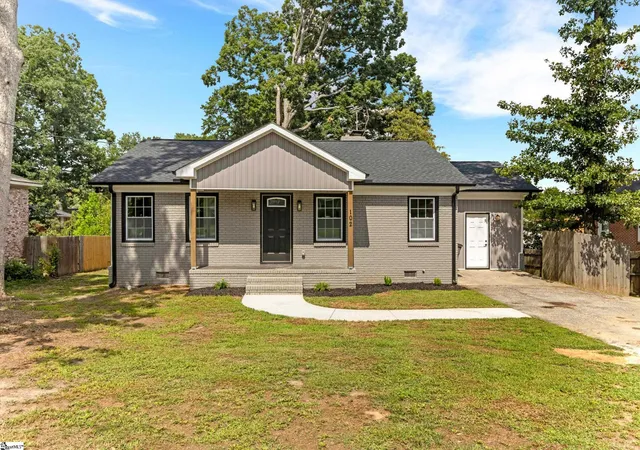 Photo 1 of Sale Pending at 102 Artillery Rd, Taylors, SC 29687 | MLS# 1600126 | Listing updated on 2026-08-28
