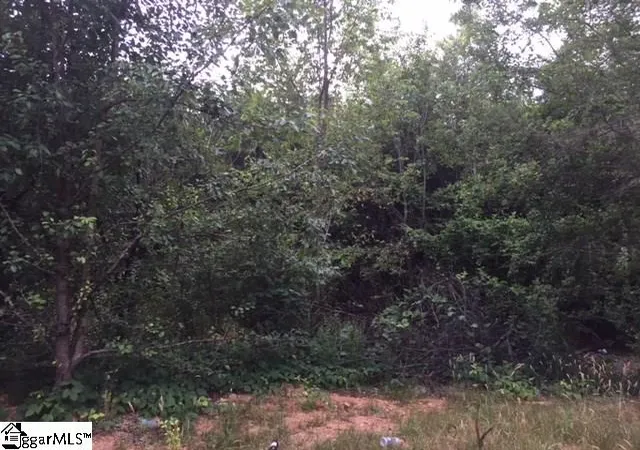 Photo 2 of Sale Pending at 55 Stallings Rd, Taylors, SC 29687 | MLS# 1370396 | Listing updated on 2026-09-01