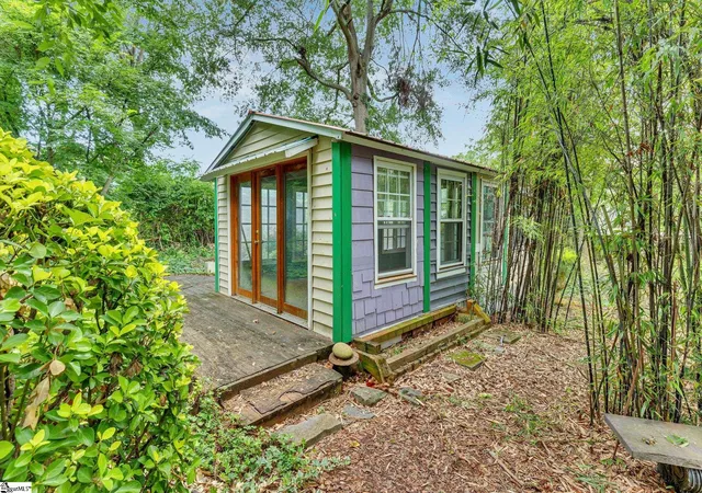 Homes for sale in Greenville, SC | 14 Dixie Ave, Greenville, SC 29607 | MLS# 1593387