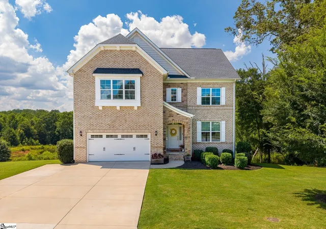 Photo 1 of Single family home for sale at 248 Scotts Bluff Dr, Simpsonville, SC 29681 | MLS# 1598403 | Listing updated on 2026-08-26