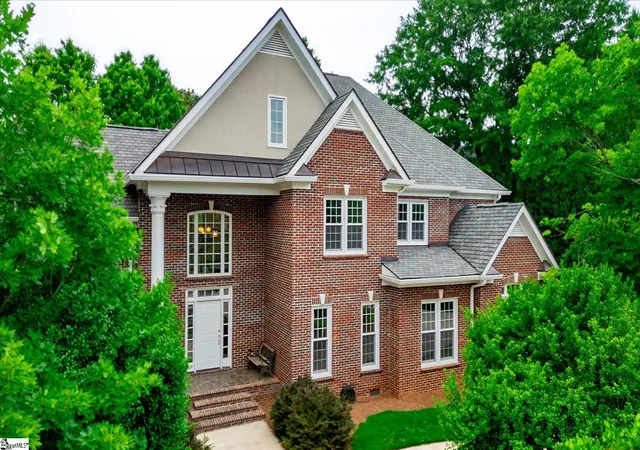 Photo 1 of Single family home for sale at 4 Fenwick Pl, Greer, SC 29650 | MLS# 1595640 | Listing updated on 2026-09-13
