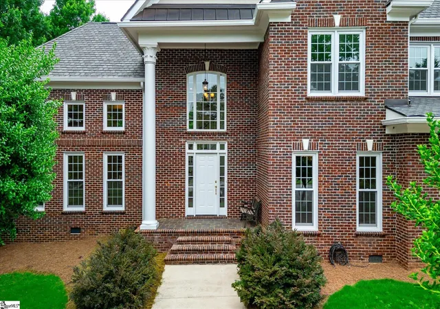 Photo 2 of Single family home for sale at 4 Fenwick Pl, Greer, SC 29650 | MLS# 1595640 | Listing updated on 2026-09-13