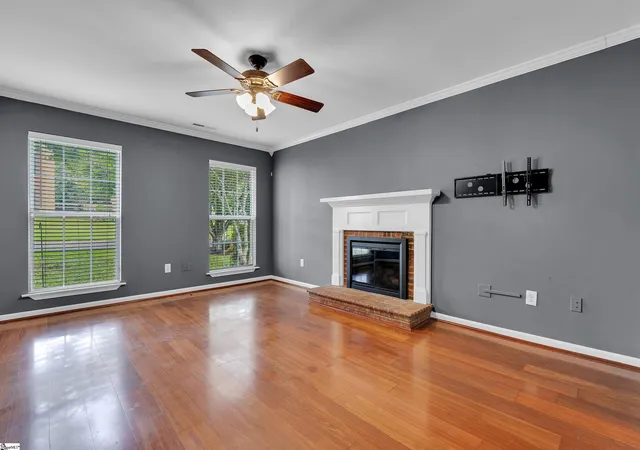 Photo 3 of Single family home for sale at 420 Riverside Chase Cir, Greer, SC 29650 | MLS# 1597888 | Listing updated on 2026-07-27