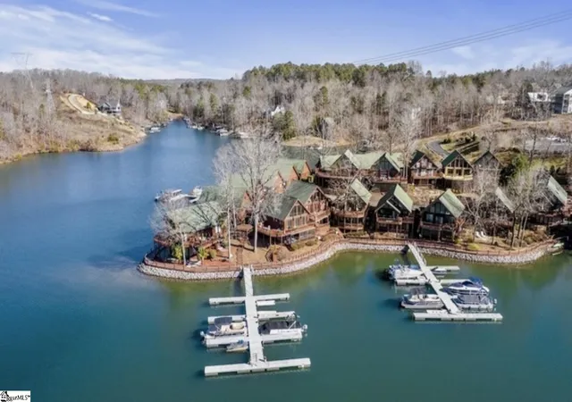 Homes for sale in Six Mile, SC | 0 E Cove Dr, Six Mile, SC 29682 | MLS# 1584210