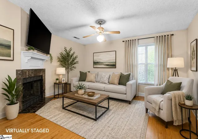 Photo 2 of Townhouse for sale at 40 Huntsfield Dr #Unit A, Greenville, SC 29607 | MLS# 1601428 | Listing updated on 2026-08-24
