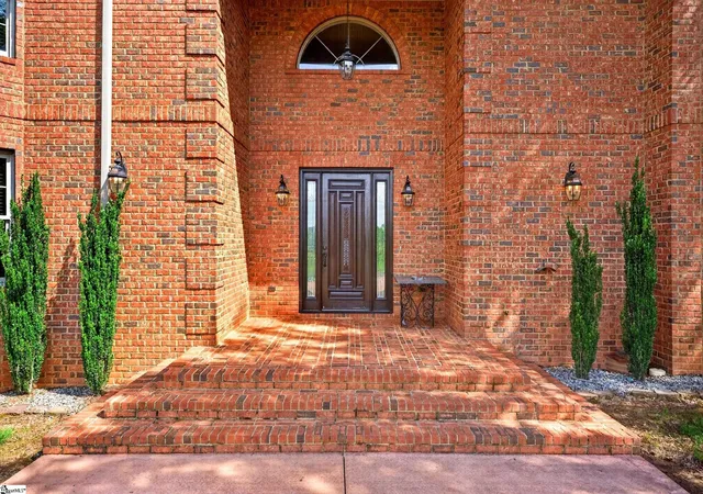 Photo 3 of Single family home for sale at 502 Hickory Hollow Rd, Inman, SC 29349 | MLS# 1594792 | Listing updated on 2026-06-13