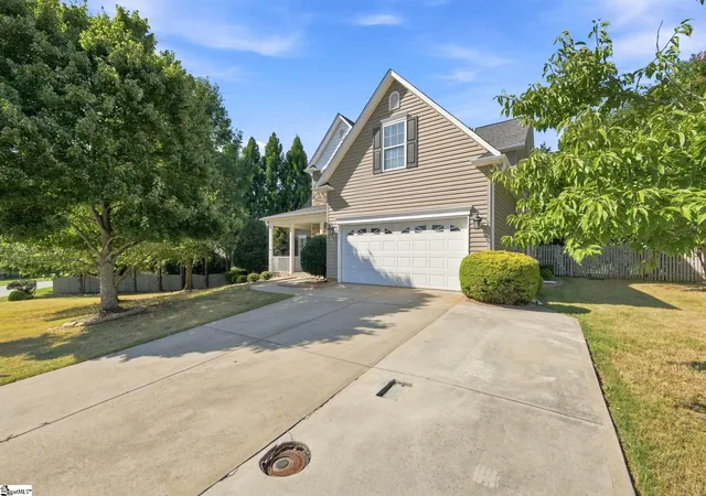 Photo 2 of Sale Pending at 148 St Johns St, Simpsonville, SC 29680 | MLS# 1602187 | Listing updated on 2026-09-14