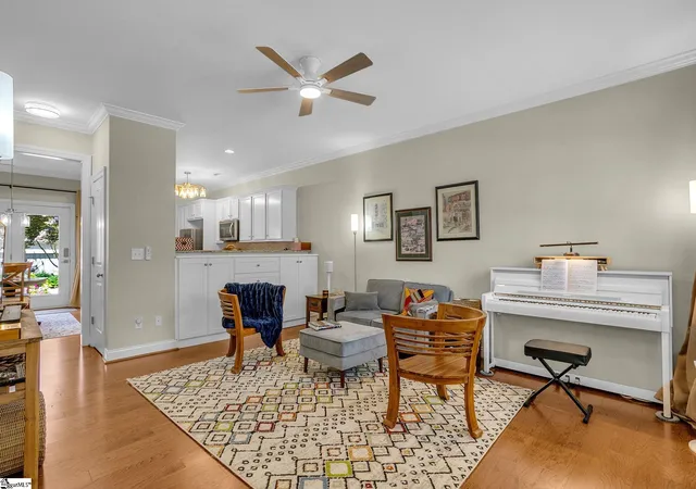 Photo 3 of Townhouse for sale at 112 Mallard St, Greenville, SC 29601 | MLS# 1597963 | Listing updated on 2026-09-11
