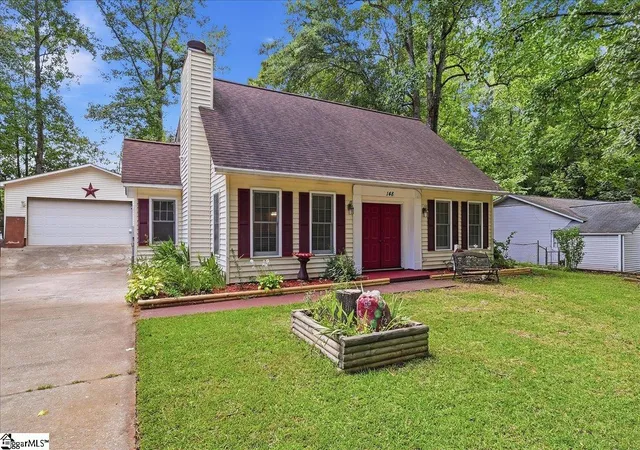 Photo 2 of Single family home for sale at 148 Quail Haven Dr, Easley, SC 29642 | MLS# 1598798 | Listing updated on 2026-09-30
