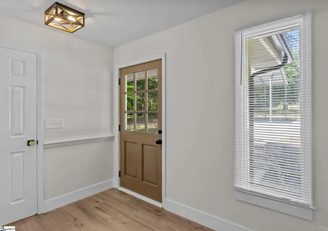 4th image of 21298 E 76 Hwy, Laurens, SC 29360 | MLS# 1589319