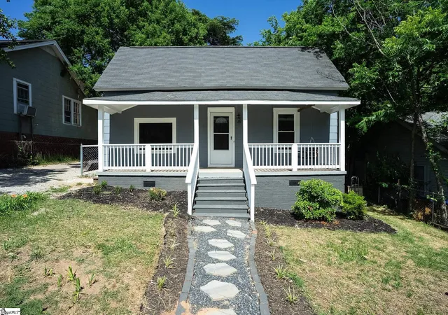 1st image of 16 Pettee St, Greenville, SC 29611 | MLS# 1592805