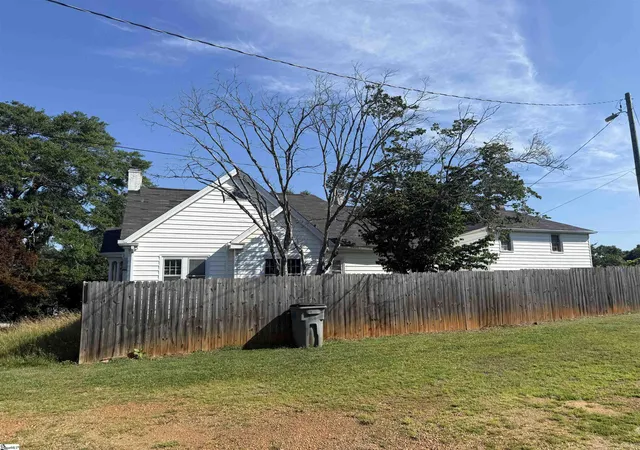 14th image of 105 S 5th St, Easley, SC 29640 | MLS# 1596722