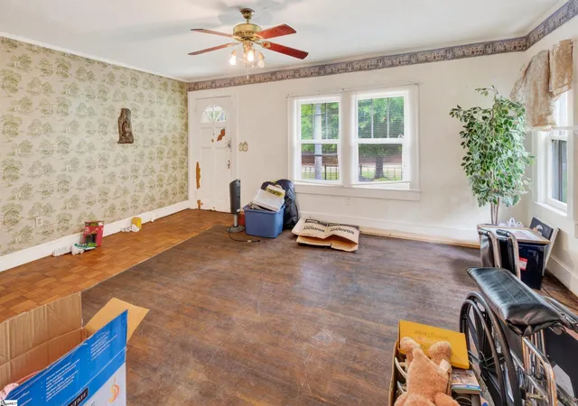3rd image of 119 Kelly St, Laurens, SC 29360 | MLS# 1590366