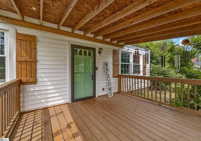3rd image of 722 Syphrit Rd, Wellford, SC 29385 | MLS# 1596080