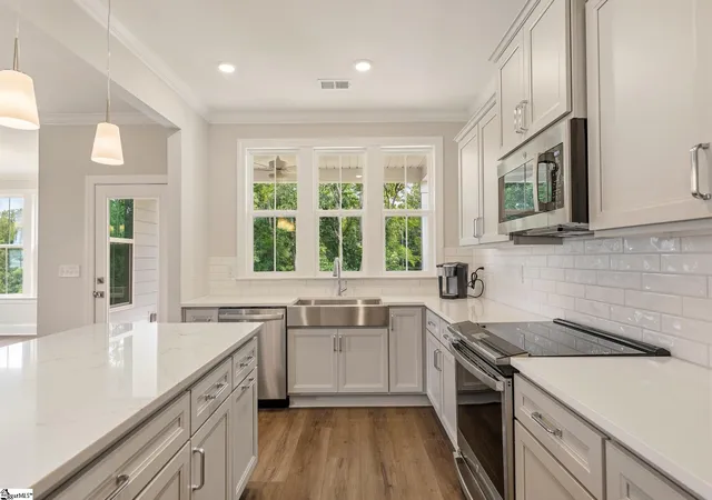Photo 4 of Single family home for sale at 109 Habu Ct, Greenville, SC 29611 | MLS# 1591078 | Listing updated on 2026-10-08