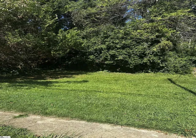 Land for sale at 719 Bennett St, Greenville, SC 29609 | MLS# 1600270