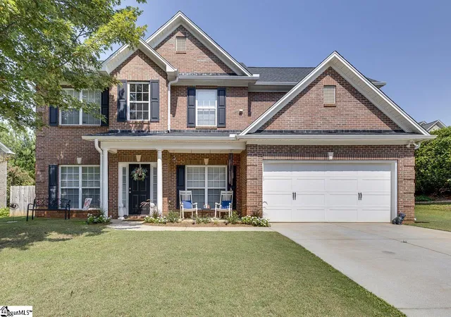 Photo 1 of Single family home for sale at 121 Haddington Ln, Greenville, SC 29609 | MLS# 1602307 | Listing updated on 2026-09-03