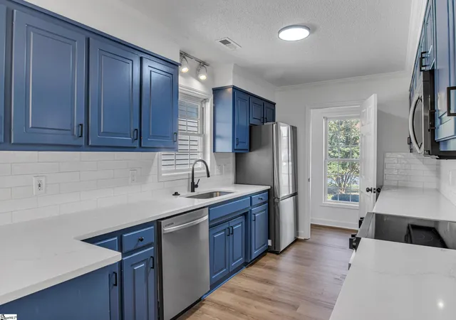 Photo 3 of Single family home for sale at 58 Arbours West Ln, Moore, SC 29369 | MLS# 1569244 | Listing updated on 2025-10-06