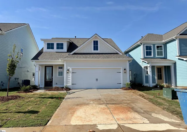 Photo 1 of Single family home for sale at 8 Whirlwind Wy, Simpsonville, SC 29681 | MLS# 1599724 | Listing updated on 2026-08-31