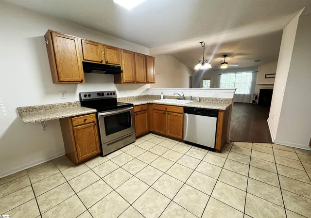 Photo 2 of Single family home for sale at 209 Winding Willow Trl, Taylors, SC 29687 | MLS# 1597751 | Listing updated on 2026-09-18