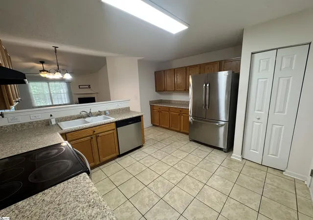 Photo 3 of Single family home for sale at 209 Winding Willow Trl, Taylors, SC 29687 | MLS# 1597751 | Listing updated on 2026-09-18
