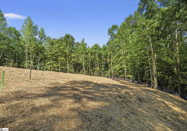 Homes for sale in Taylors, SC | 112 N Silver Lake Dr, Taylors, SC 29687 | MLS# 1597212