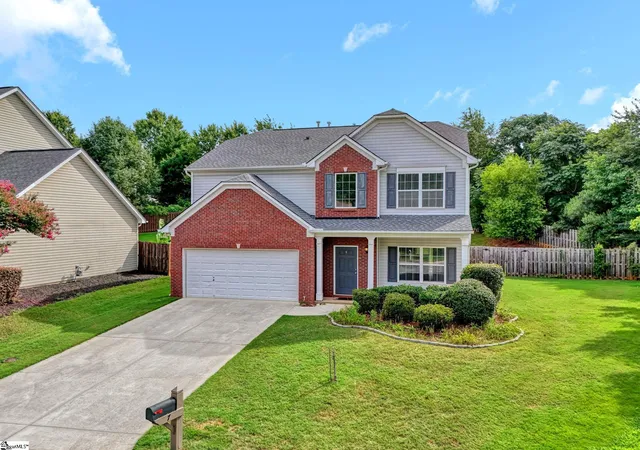 Photo 1 of Single family home for sale at 7 Frostweed Ct, Simpsonville, SC 29680 | MLS# 1598834 | Listing updated on 2026-08-11