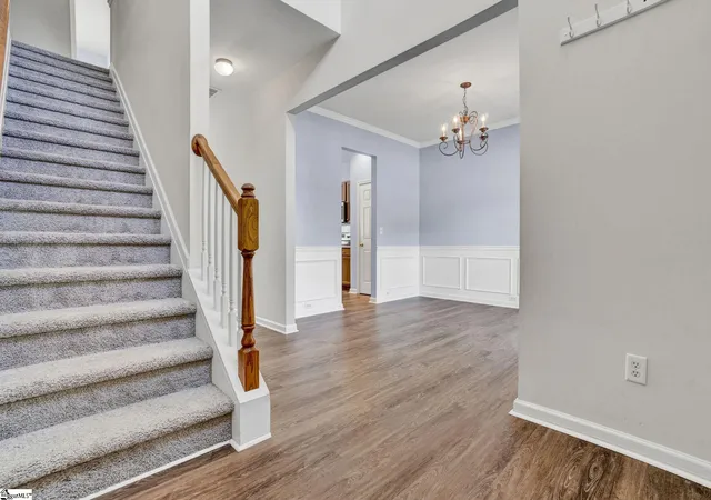 Photo 2 of Single family home for sale at 7 Frostweed Ct, Simpsonville, SC 29680 | MLS# 1598834 | Listing updated on 2026-08-11