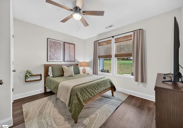 Photo 3 of Single family home for sale at 214 Woodfield Ave, Fountain Inn, SC 29644 | MLS# 1600835 | Listing updated on 2026-10-09