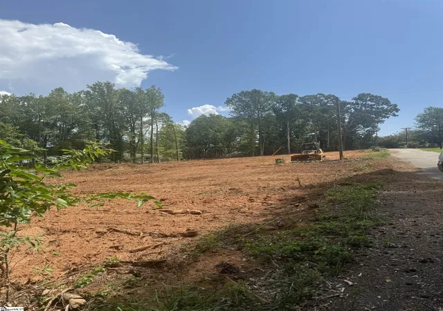 Photo 2 of Land for sale at 00 Cox Ave, Anderson, SC 29621 | MLS# 1601709 | Listing updated on 2026-08-23