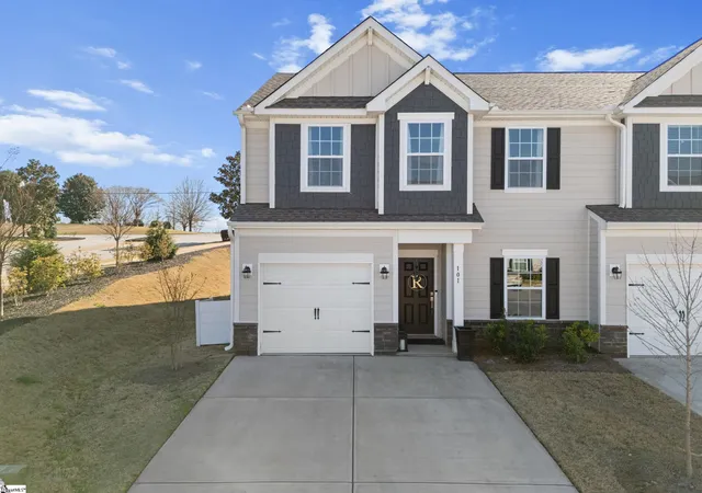 Homes for sale in Taylors, SC | 101 Paneer Ln, Taylors, SC 29687 | MLS# 1585489