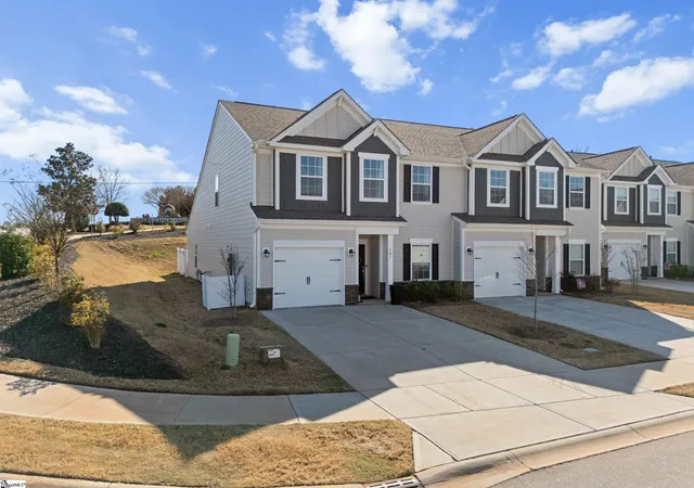 Homes for sale in Taylors, SC | 101 Paneer Ln, Taylors, SC 29687 | MLS# 1585489