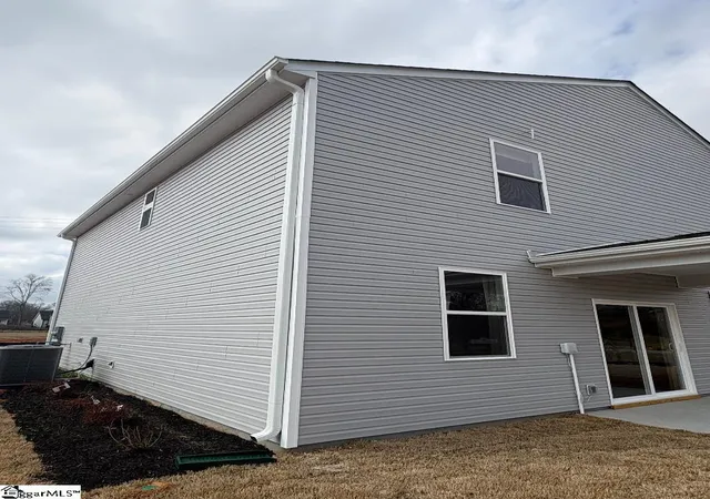 Photo 2 of Single family home for sale at 109 Cedar Shoals Ct, Easley, SC 29640 | MLS# 1572585 | Listing updated on 2026-08-17