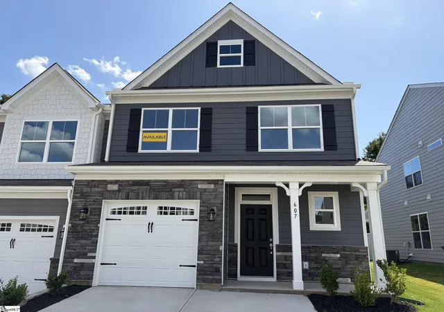 Photo 1 of Townhouse for sale at 607 Autumn Lake Rd, Simpsonville, SC 29681 | MLS# 1586537 | Listing updated on 2026-09-25