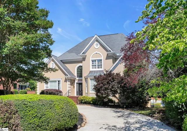 Photo 1 of Single family home for sale at 11 Country Squire Ct, Greenville, SC 29615 | MLS# 1595643 | Listing updated on 2026-09-13