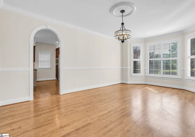 Photo 3 of Single family home for sale at 11 Country Squire Ct, Greenville, SC 29615 | MLS# 1595643 | Listing updated on 2026-09-13