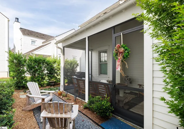 Photo 2 of Single family home for sale at 105 Bowman Rd, Greenville, SC 29615 | MLS# 1599134 | Listing updated on 2026-08-27