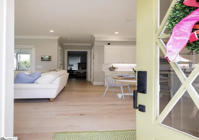 Photo 3 of Single family home for sale at 105 Bowman Rd, Greenville, SC 29615 | MLS# 1599134 | Listing updated on 2026-08-27