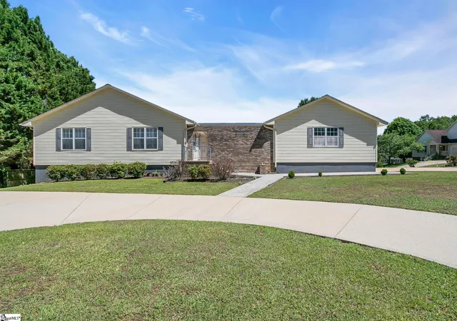 1st image of 1 Sheridan Pl, Greer, SC 29650 | MLS# 1591164