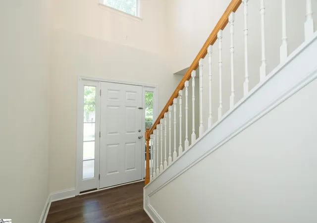 Photo 3 of Single family home for sale at 110 Redstem Dr, Simpsonville, SC 29681 | MLS# 1600296 | Listing updated on 2026-08-20