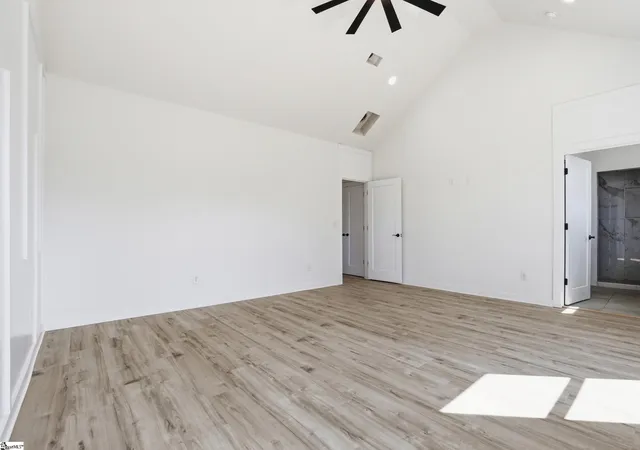 Photo 3 of Single family home for sale at 174 Buncombe St, Woodruff, SC 29388 | MLS# 1584473 | Listing updated on 2026-09-02