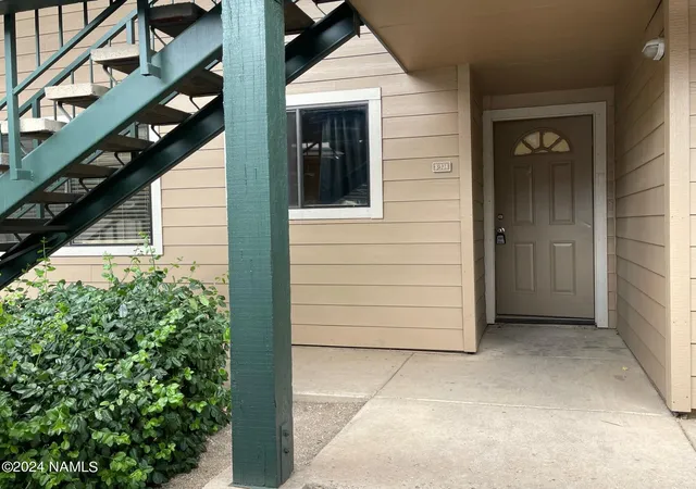 Listing Photo 5 - Condo for sale in building located at 3200 S Litzler Dr, Flagstaff, AZ 86005 - Unit #8-134