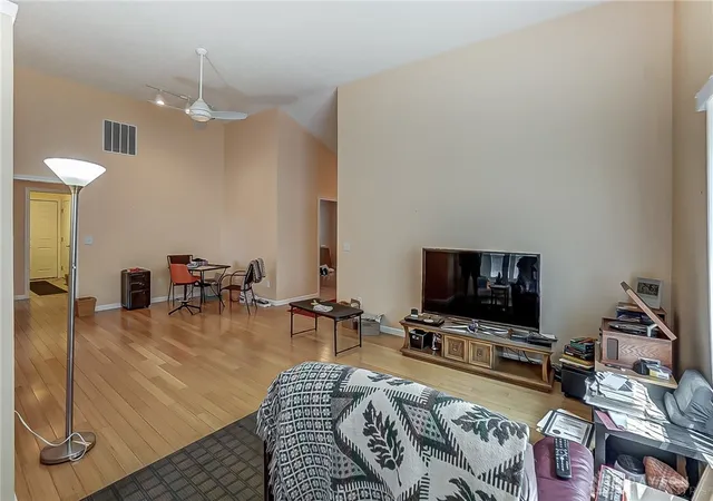 Listing Photo 5 - Condo for sale in building located at 519 Romadoor Ave, Eaton, OH 45320