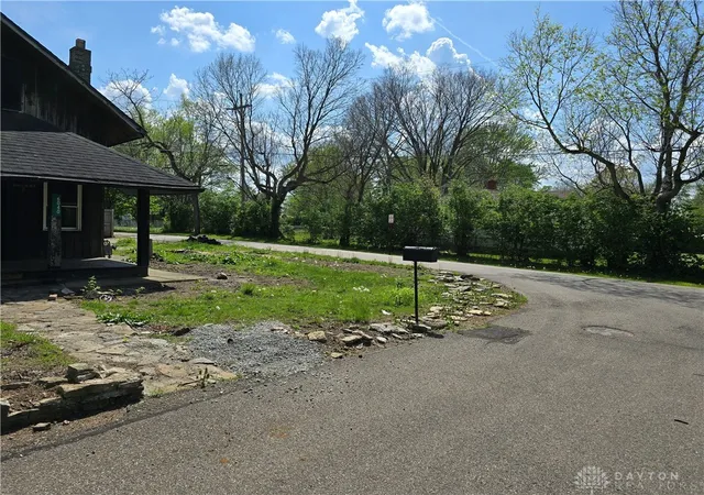 Homes for sale in Miamisburg, OH | 6040 6th Ave, Miamisburg, OH 45342 | MLS# 932746