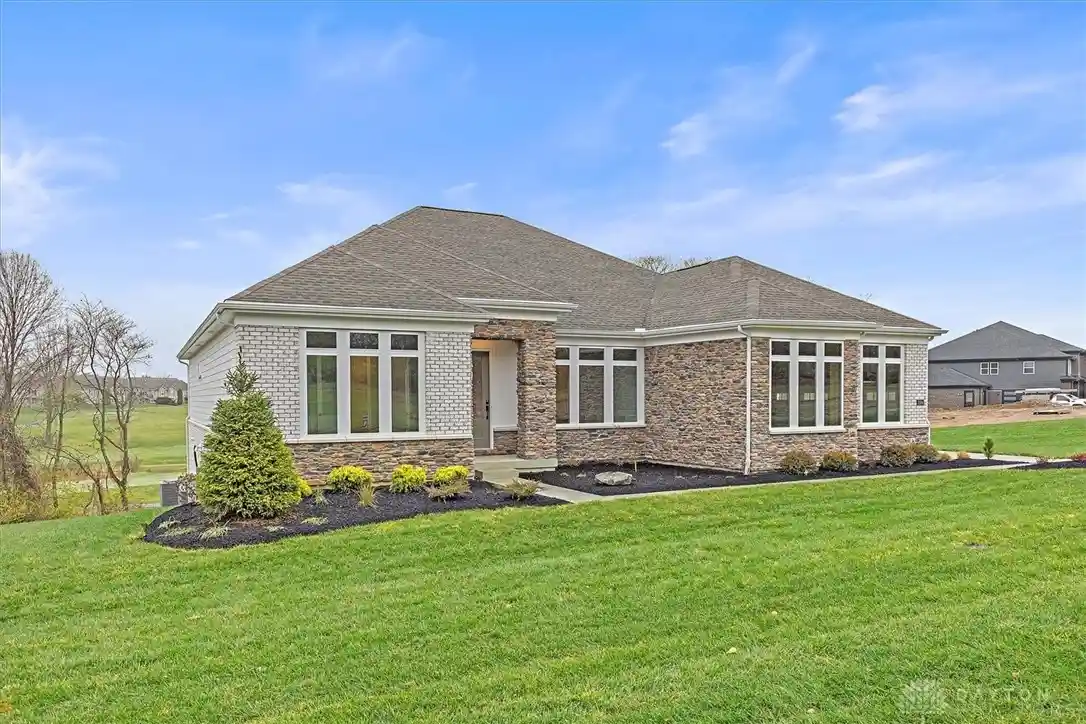 Photo 1 of Single family home for sale at 2504 Bent Grass Dr, Beavercreek, OH 45431 | MLS# 936797 | Listing updated on 2026-10-15