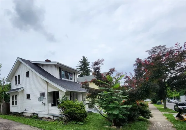 Photo 3 of Single family home for sale at 43 Knecht Dr, Dayton, OH 45405 | MLS# 937509 | Listing updated on 2026-05-04