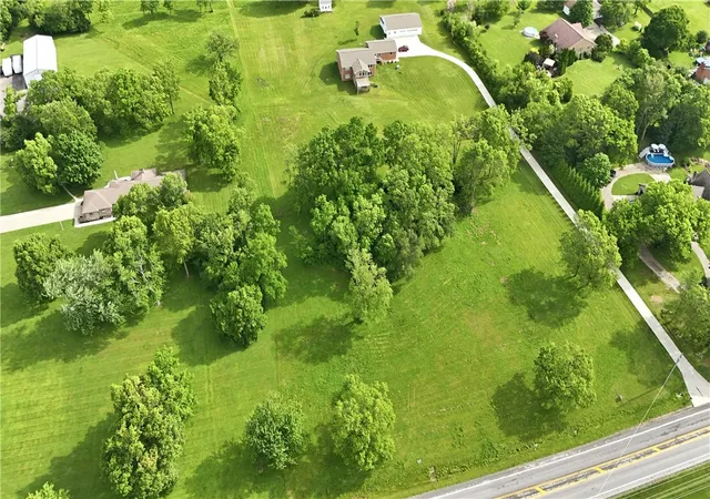 Homes for sale in Franklin Twp, OH | 3412 St Rt 122 Lot 1, Franklin Twp, OH 45005 | MLS# 939206